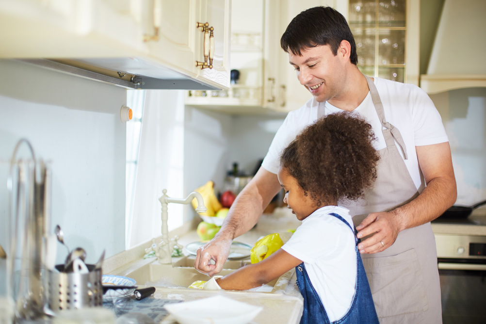 More people are applying to become foster carers through independent agencies, Ofsted finds. Picture: Adobe Stock