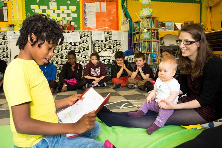 A Roots of Empathy session in a Lewisham classroom. Image: Alex Deverill