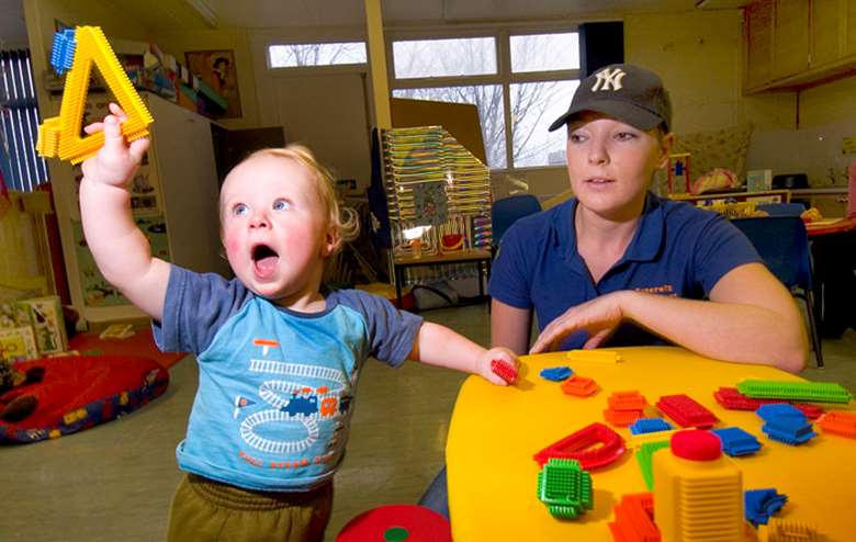 Labour says figures show the number of Sure Start centres has fallen by 578 since 2010. 