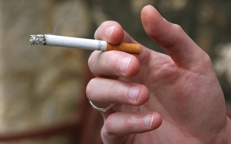 Labour says banning smoking in cars carrying children will protect children's health.