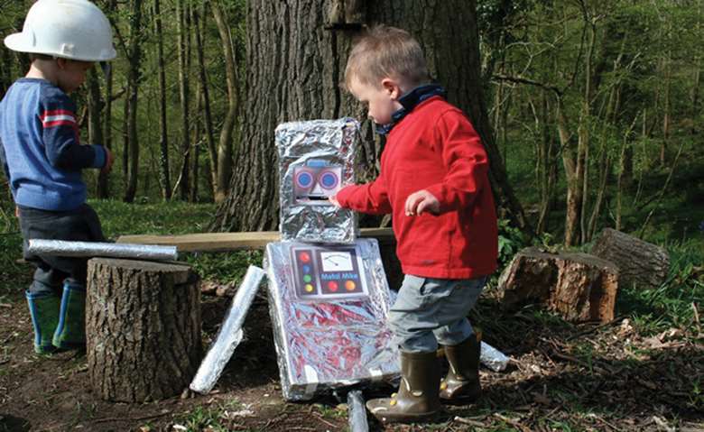 Children at the nursery can play outdoors whenever they like, even in the winter