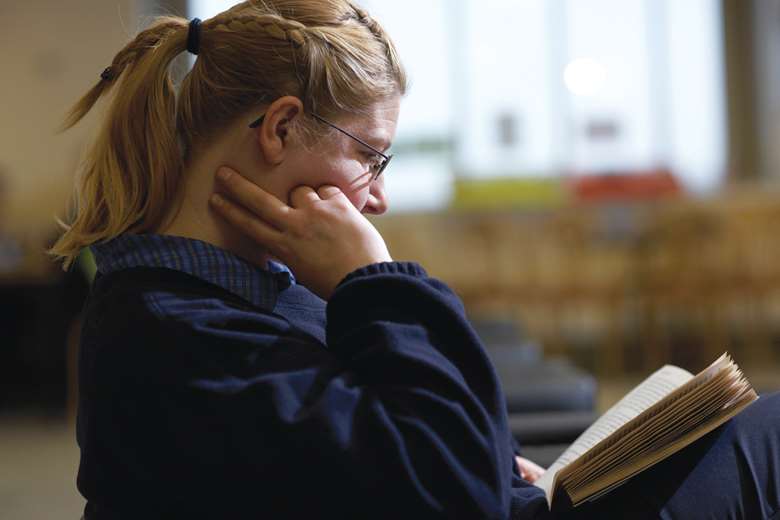 Disadvantaged pupils experienced a rise in lost reading development between autumn 2020 and summer 2021