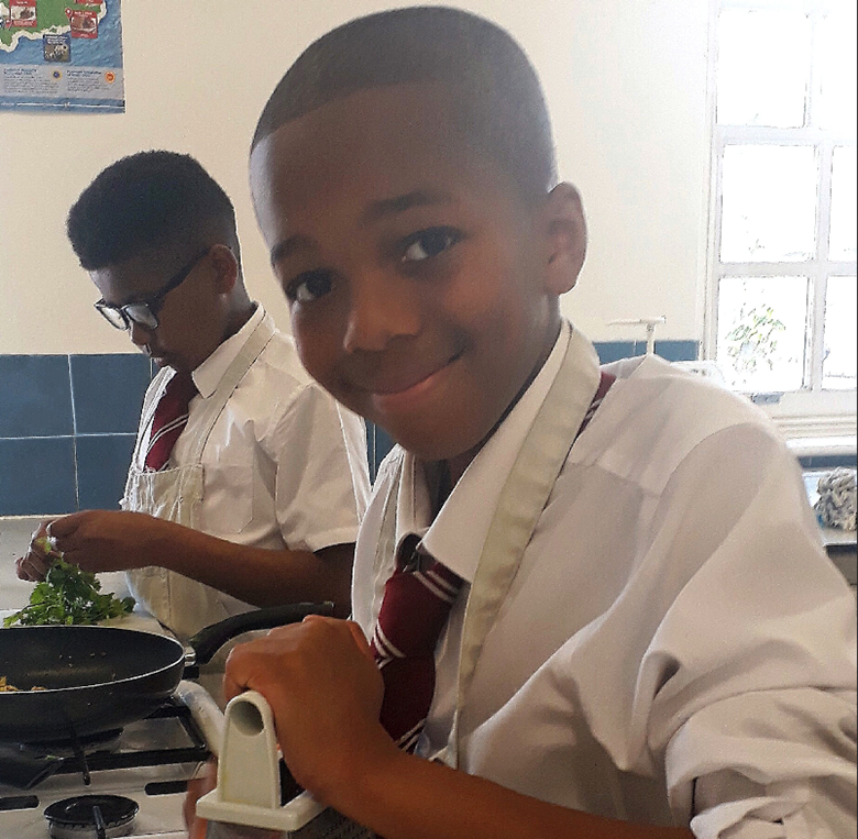 A survey shows parents and staff overwhelmingly support a healthy food rating system for schools. Picture: School Food Matters