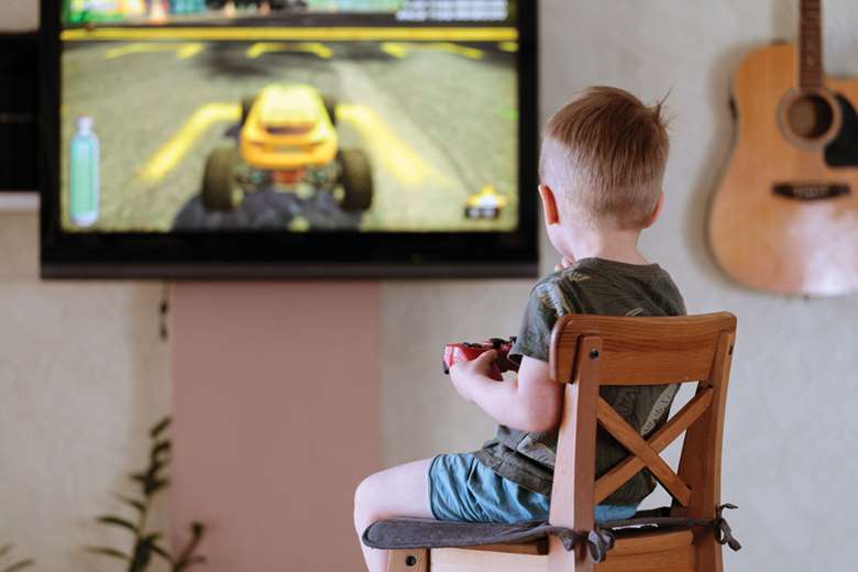 Latest report by Ofcom details how young children engage with different media