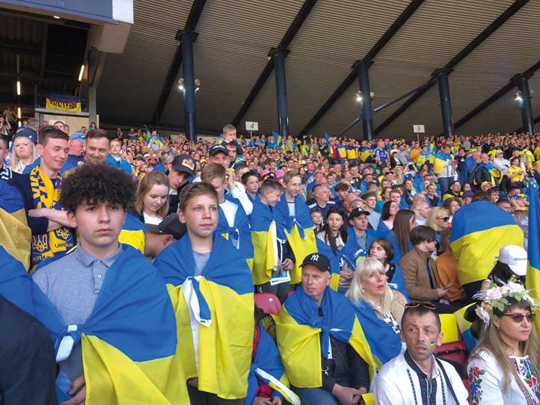 Dnipro Kids organises excursions for the young people such as taking them to a Hibernian Football Club match
