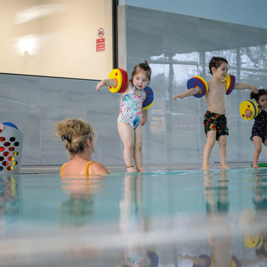 The pool offers aqua aerobics, aqua natal, baby, toddler and preschool classes.