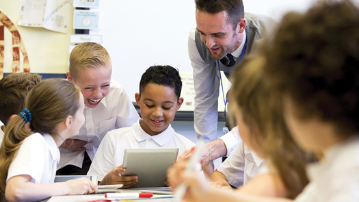 The government says schools will keep parents updated on their child's progress if they fall behind. Picture: Adobe Stock
