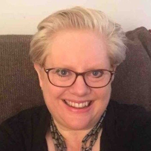 Dr Jo Sullivan-Lyons