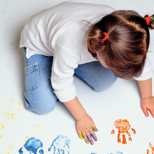 Handprinting sessions target vocabulary. Picture: Gorilla/Adobe Stock