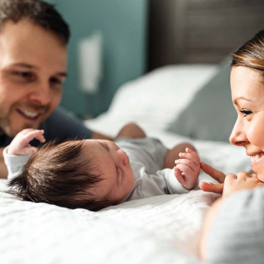 The report highlights examples of projects using parent champions to help support families experiencing poverty. Picture: Pololia/AdobeStock